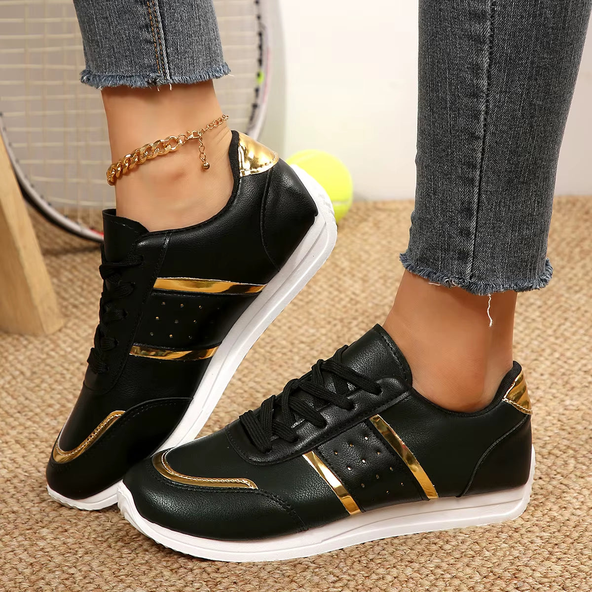 Women Sneakers 2025 New Summer Fashion Casual Light Loafers Breathable Designer Shoes Outdoor Sneakers Women Zapatos De Mujer